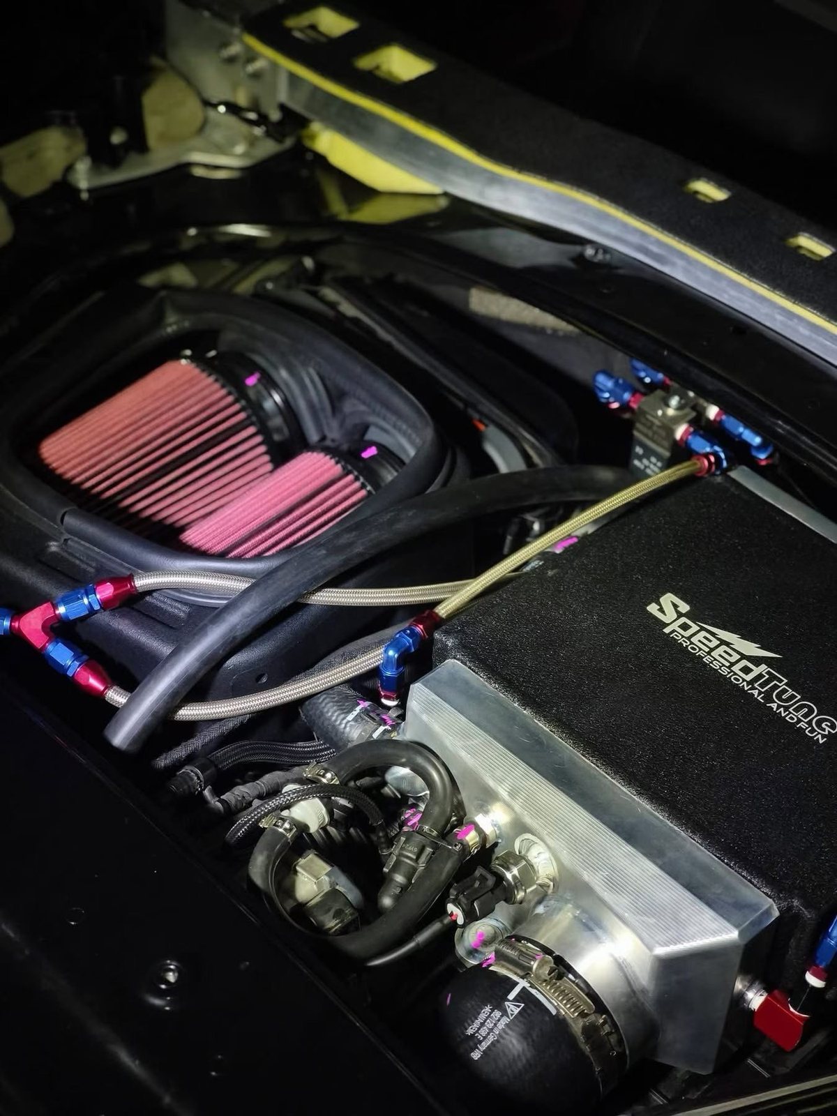 Installed together with a water/methanol kit